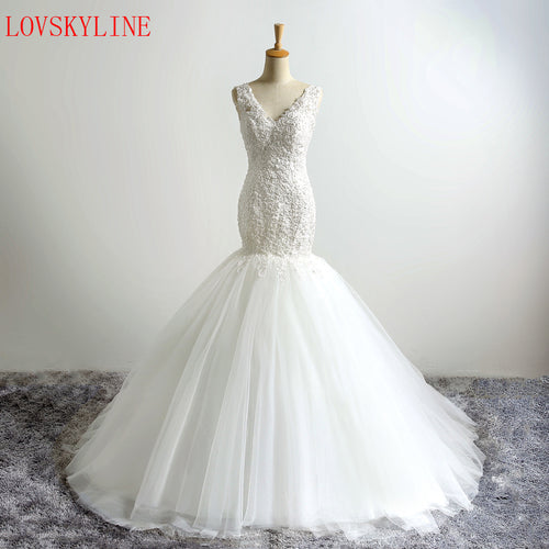 2017 V-Neck sleeveless lace fabric fish tail wedding dress Mermaid crystal short train Bridal Gown Fashion Sexy Wedding Dress - Ur World Services 